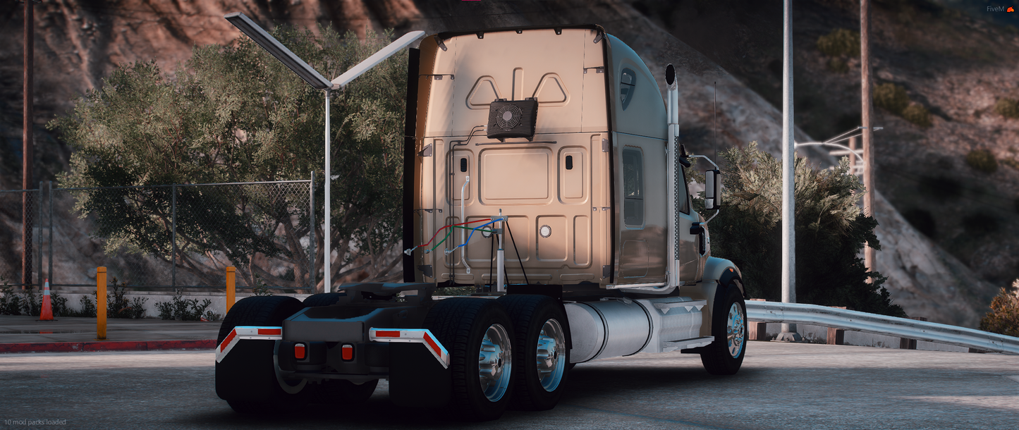 Western Star Petro Semi-Truck