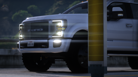 2022 Ford F450 Short Flatbed Pickup Truck